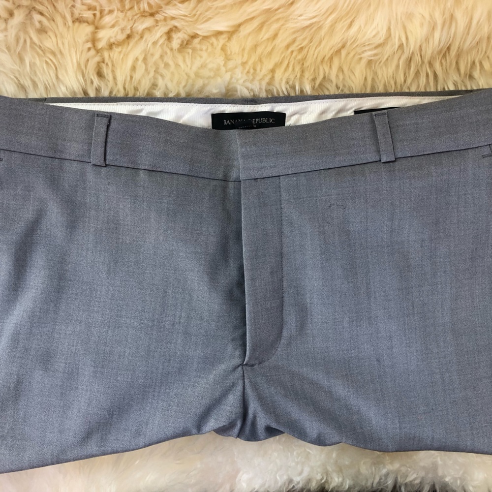 New with tags, never worn Banana Republic Logan lined wool slacks size 12 petite